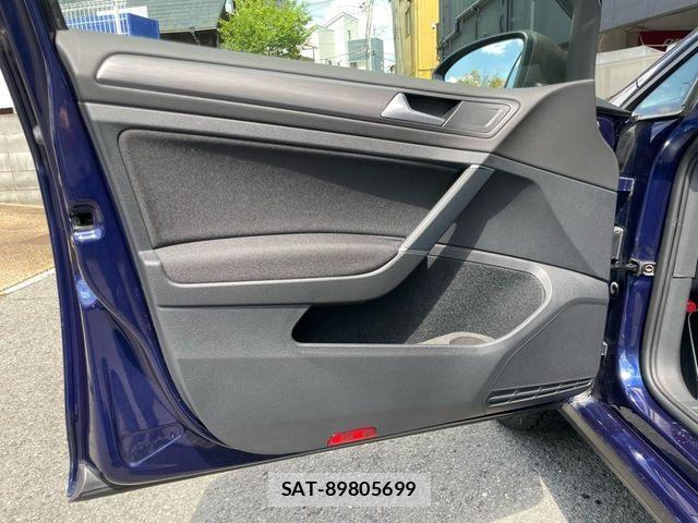 VolksWagen GOLF VARIANT 2019-02 1830209-14