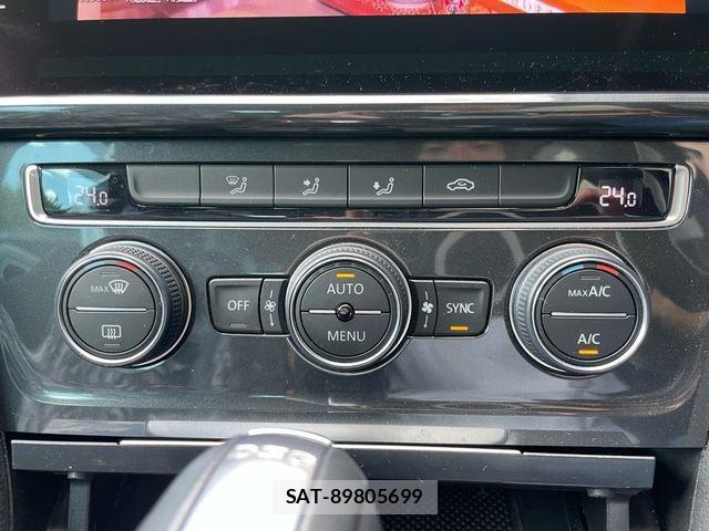VolksWagen GOLF VARIANT 2019-02 1830209-4