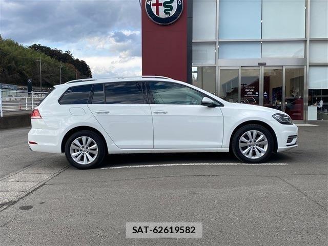 VolksWagen GOLF VARIANT 2017-12 2680876-3