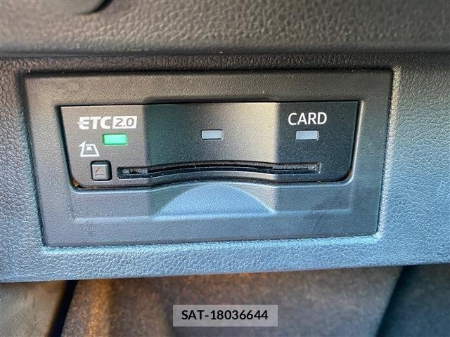 VolksWagen GOLF VARIANT 2019-03 4333320-24