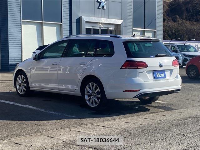 VolksWagen GOLF VARIANT 2019-03 4333320-6
