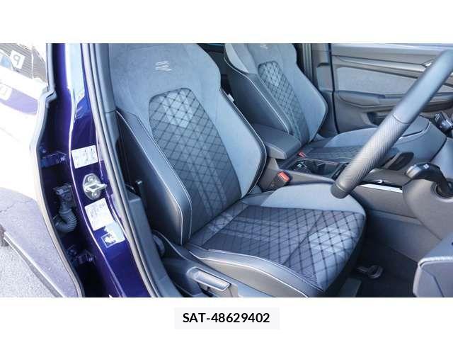 VolksWagen GOLF VARIANT 2024-06 4759401-15