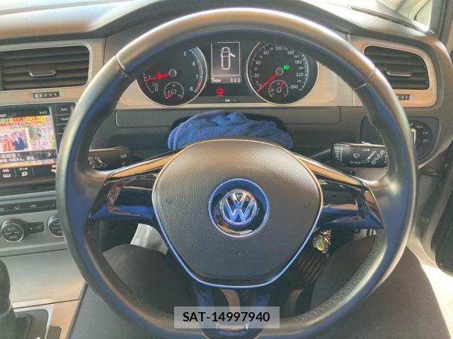 VolksWagen GOLF VARIANT 2015-08 4994430-11