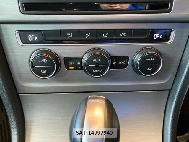 VolksWagen GOLF VARIANT 2015-08 4994430-17
