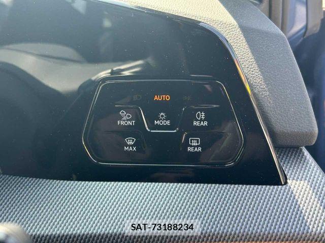VolksWagen GOLF VARIANT 2025-01 5882796-12