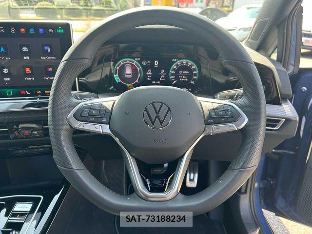 VolksWagen GOLF VARIANT 2025-01 5882796-7