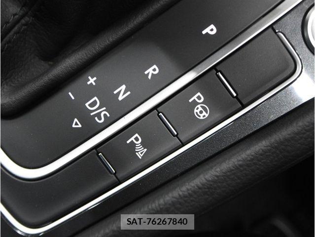 VolksWagen GOLF VARIANT 2020-03 6615705-28