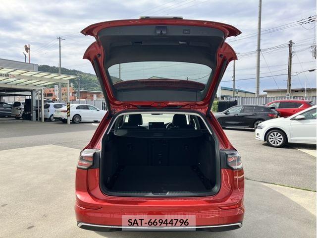 VolksWagen GOLF VARIANT 2025-03 6615703-13