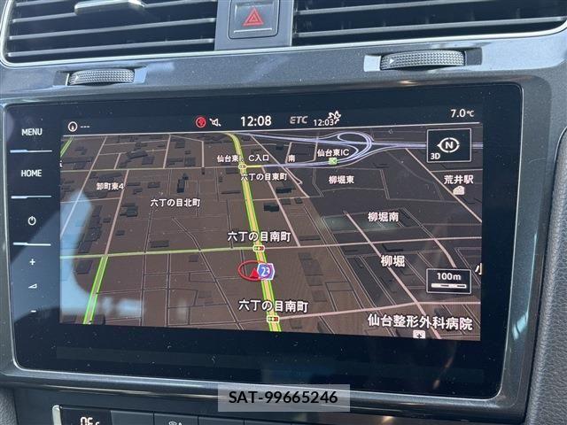 VolksWagen GOLF VARIANT 2018-02 6642864-17