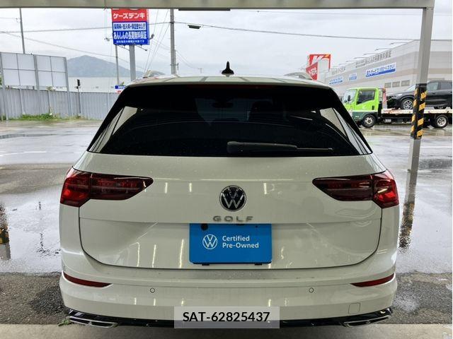 VolksWagen GOLF VARIANT 2023-08 6678778-14