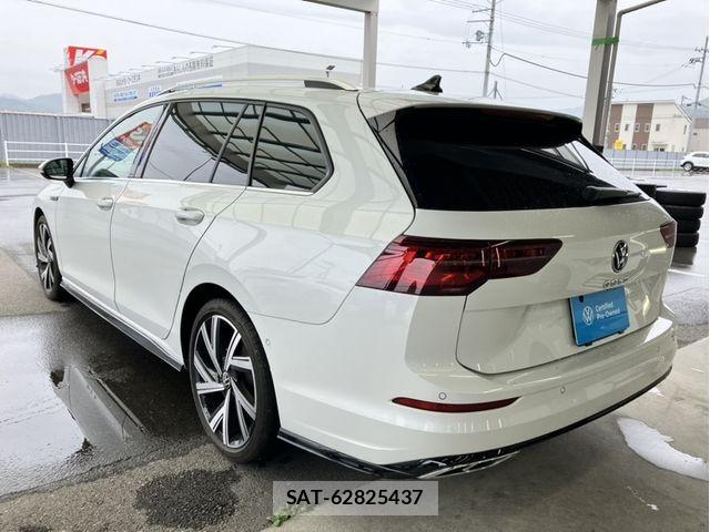 VolksWagen GOLF VARIANT 2023-08 6678778-2