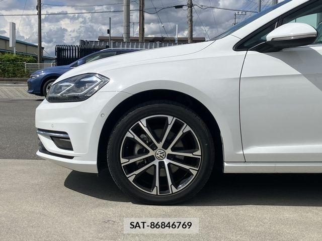 VolksWagen GOLF VARIANT 2019-07 6678780-5