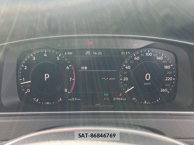 VolksWagen GOLF VARIANT 2019-07 6678780-6