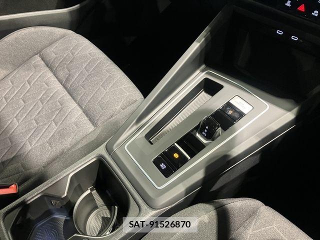 VolksWagen GOLF VARIANT 2025-08 6678779-10