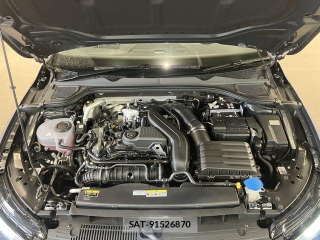 VolksWagen GOLF VARIANT 2025-08 6678779-13