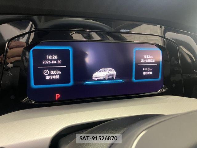 VolksWagen GOLF VARIANT 2025-08 6678779-7