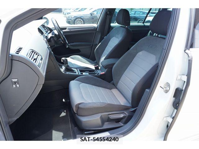 VolksWagen GOLF VARIANT 2016-12 6915376-14