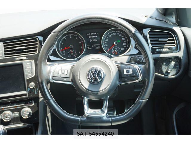 VolksWagen GOLF VARIANT 2016-12 6915376-17