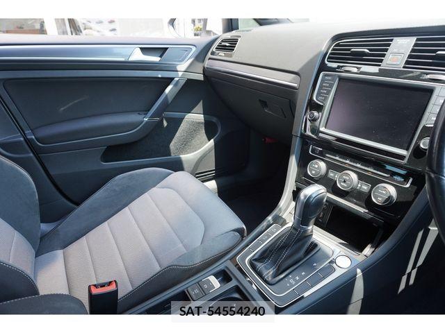 VolksWagen GOLF VARIANT 2016-12 6915376-20