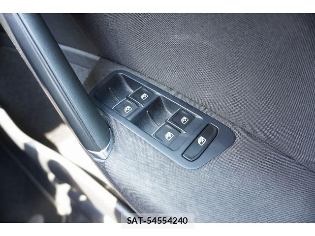 VolksWagen GOLF VARIANT 2016-12 6915376-29