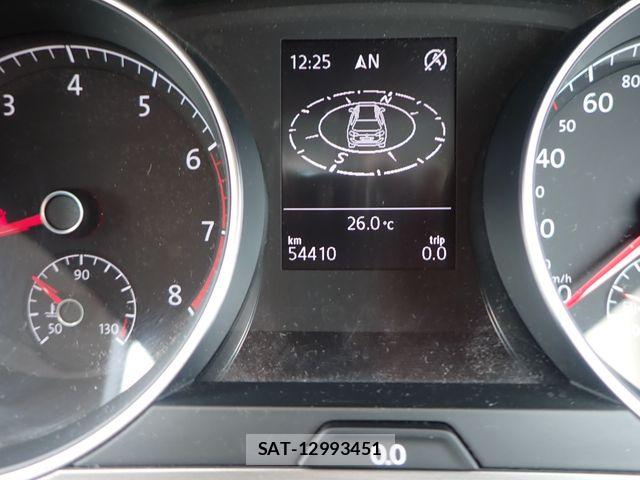 VolksWagen GOLF VARIANT 2016-11 7061383-15