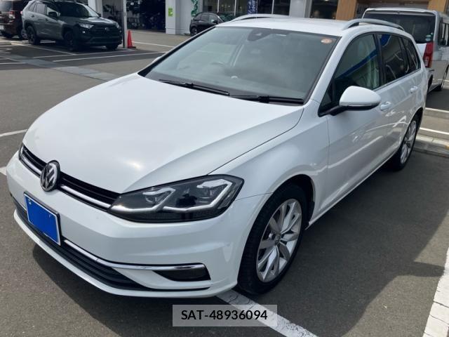 VolksWagen GOLF VARIANT 2019-08 7061380-4