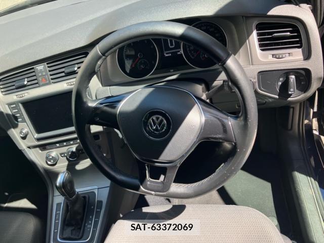 VolksWagen GOLF VARIANT 2015-08 7227106-15