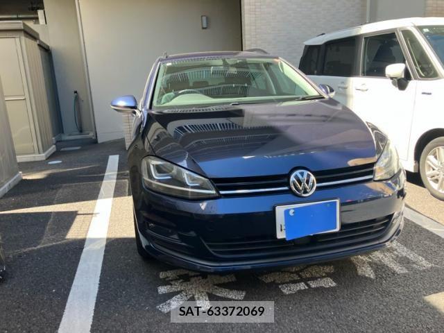VolksWagen GOLF VARIANT 2015-08 7227106-1