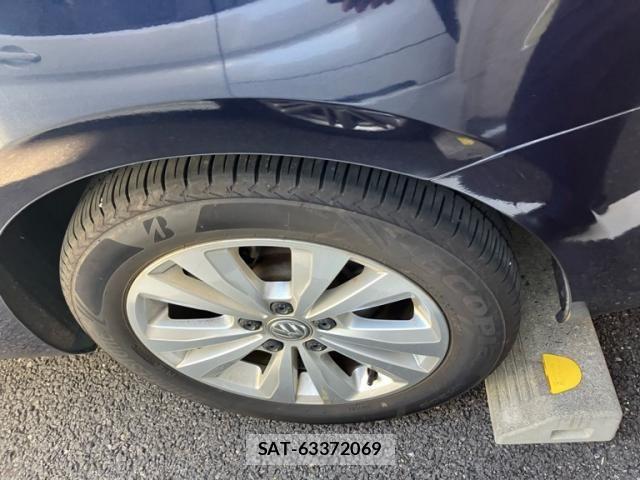 VolksWagen GOLF VARIANT 2015-08 7227106-5
