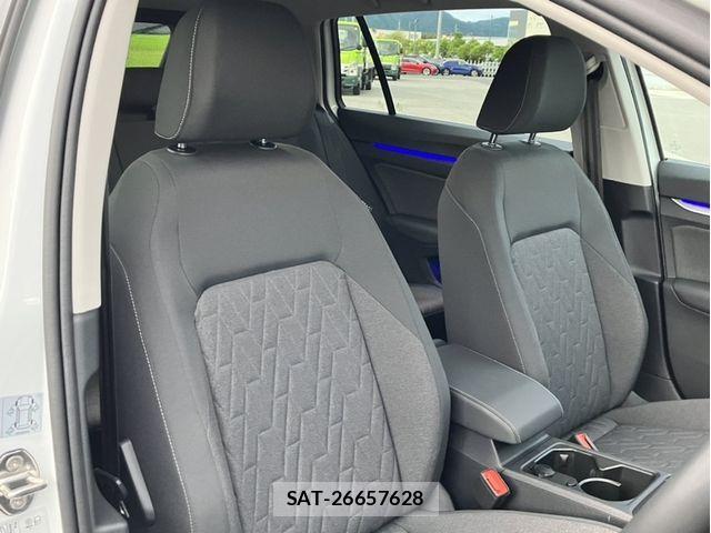 VolksWagen GOLF VARIANT 2025-04 7227115-11