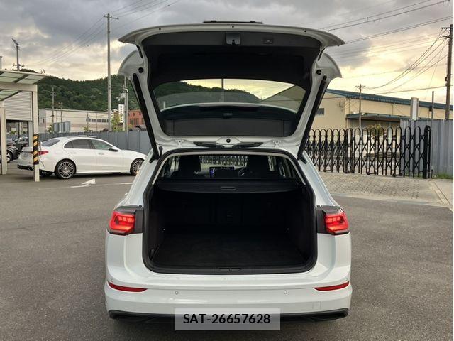 VolksWagen GOLF VARIANT 2025-04 7227115-16