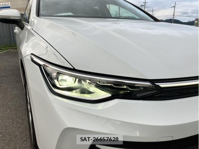 VolksWagen GOLF VARIANT 2025-04 7227115-4