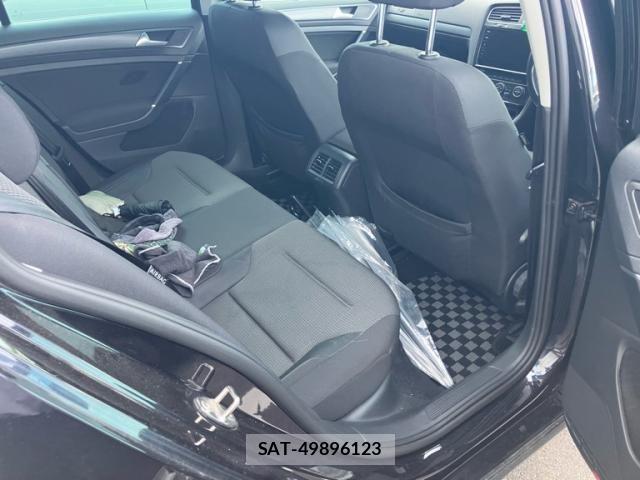 VolksWagen GOLF VARIANT 2018-12 7227112-13