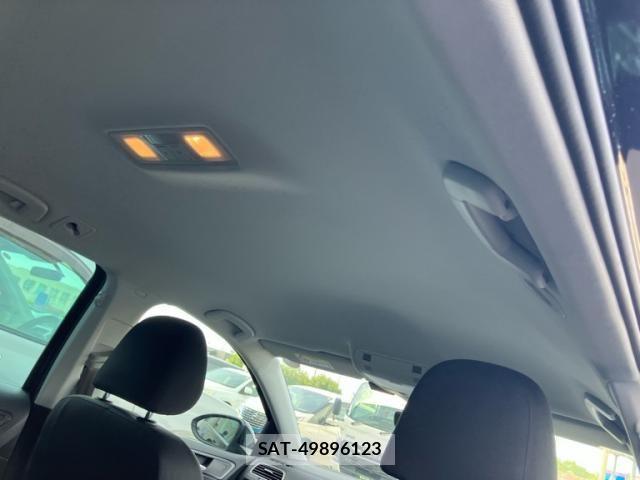 VolksWagen GOLF VARIANT 2018-12 7227112-14