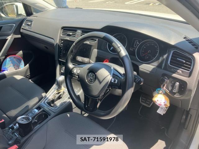 VolksWagen GOLF VARIANT 2017-06 7227109-11