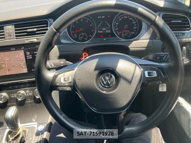 VolksWagen GOLF VARIANT 2017-06 7227109-15