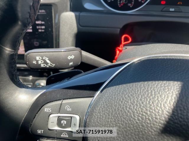 VolksWagen GOLF VARIANT 2017-06 7227109-17
