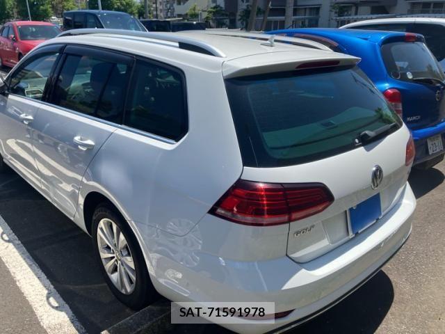 VolksWagen GOLF VARIANT 2017-06 7227109-5