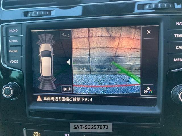 VolksWagen GOLF VARIANT 2014-06 7227105-24