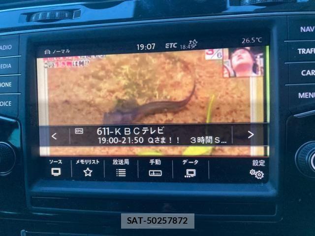 VolksWagen GOLF VARIANT 2014-06 7227105-25