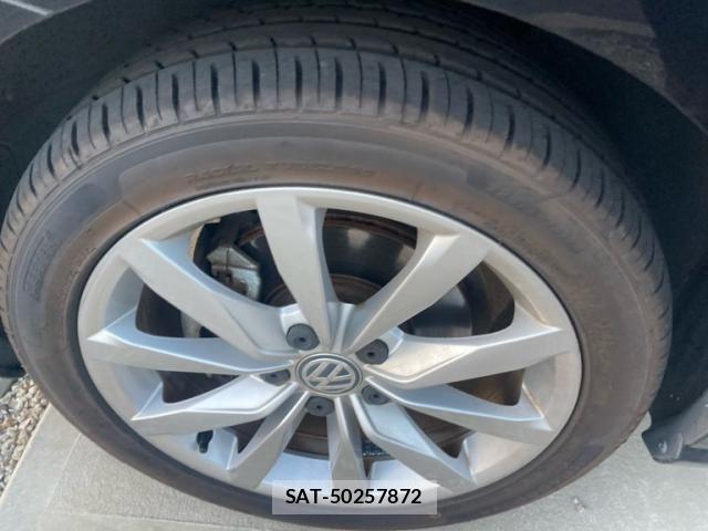 VolksWagen GOLF VARIANT 2014-06 7227105-8