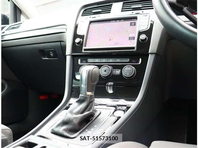 VolksWagen GOLF VARIANT 2015-09 7227110-10