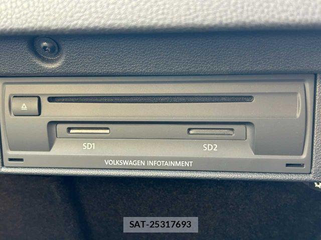 VolksWagen GOLF VARIANT 2020-02 7252843-11