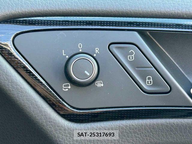 VolksWagen GOLF VARIANT 2020-02 7252843-16