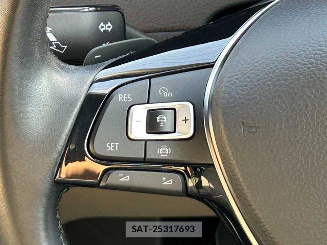 VolksWagen GOLF VARIANT 2020-02 7252843-3