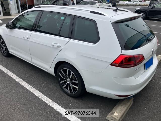 VolksWagen GOLF VARIANT 2015-06 7252842-3