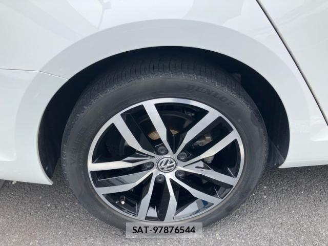 VolksWagen GOLF VARIANT 2015-06 7252842-7