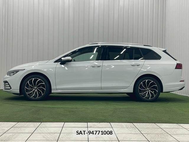VolksWagen GOLF VARIANT 2023-08 7252840-13