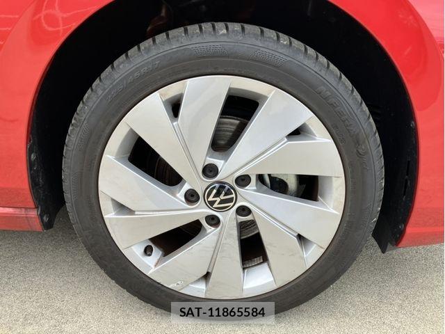 VolksWagen GOLF VARIANT 2025-09 7252839-6
