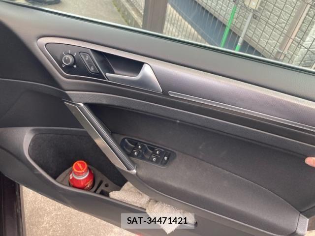VolksWagen GOLF VARIANT 2015-07 7273263-11